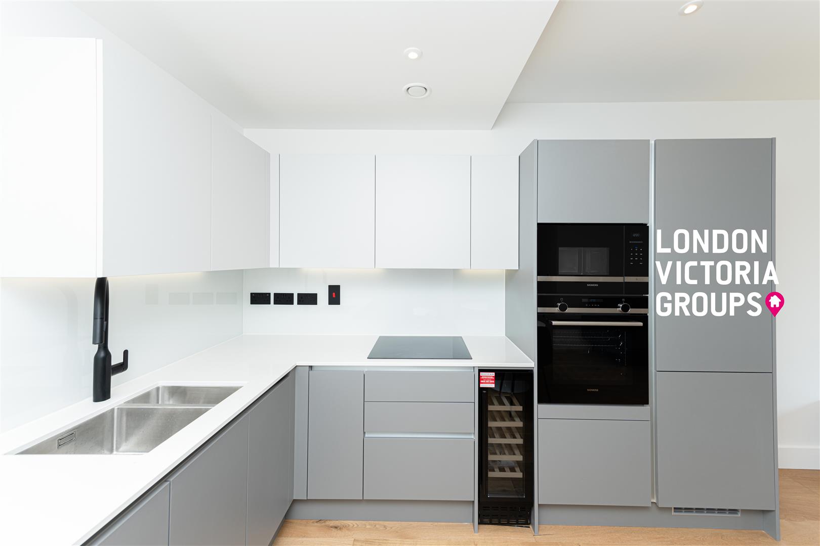 Horatio Apartments, 2 Graphite Square, LONDON